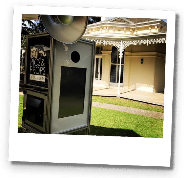 open air photo booth