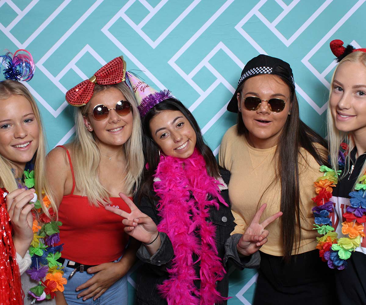 photo booth hire
